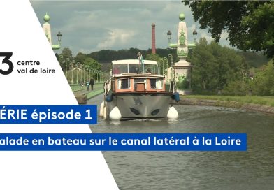 Balade en bateau sur le canal latéral a la Loire